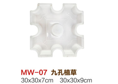 China Moldes plásticos blancos de la pavimentadora de la calzada para la longitud lateral los 20cm de los ladrillos * altura el 16cm proveedor